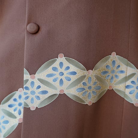 【コート】工芸むら田扱い　檜皮色　花七宝繋ぎ文　道行きコート