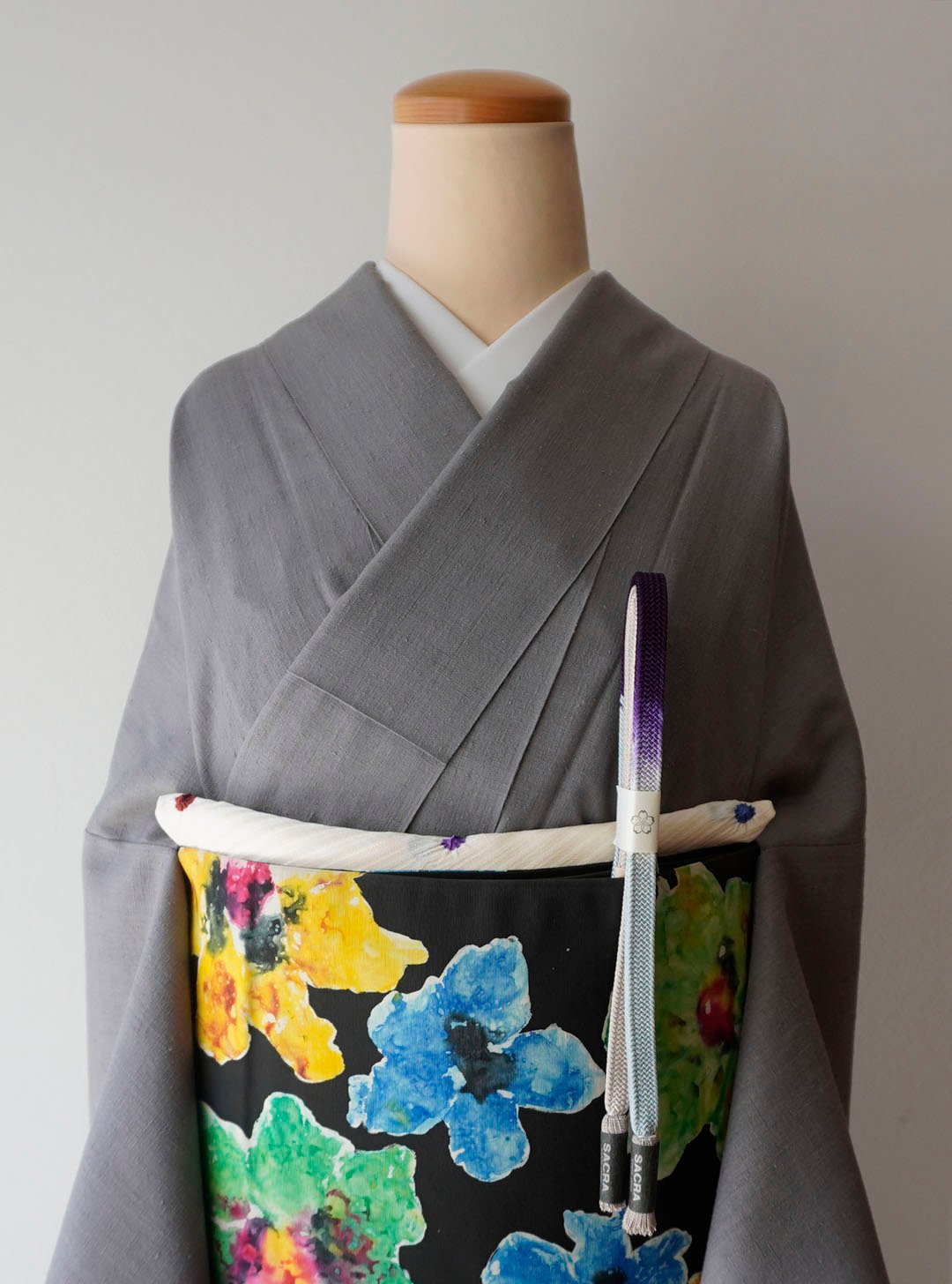緑系 霰・竹模様 紬風 袷着物 しつけ糸付き 甲高 緑系 霰・竹模様 紬風 袷着物 しつけ糸付き 甲高