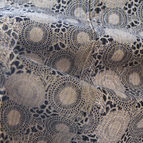 【浴衣】黒×生成色　菊唐草文　浴衣