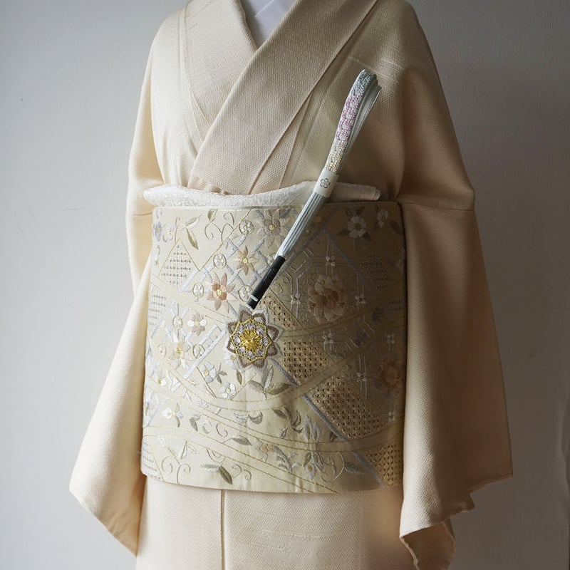 ふくろ帯】砂色地 華文汕頭刺繍 ふくろ帯 | 大山キモノ・ちぇら ふくろ帯】砂色地 華文汕頭刺繍 ふくろ帯 | 大山キモノ・ちぇら