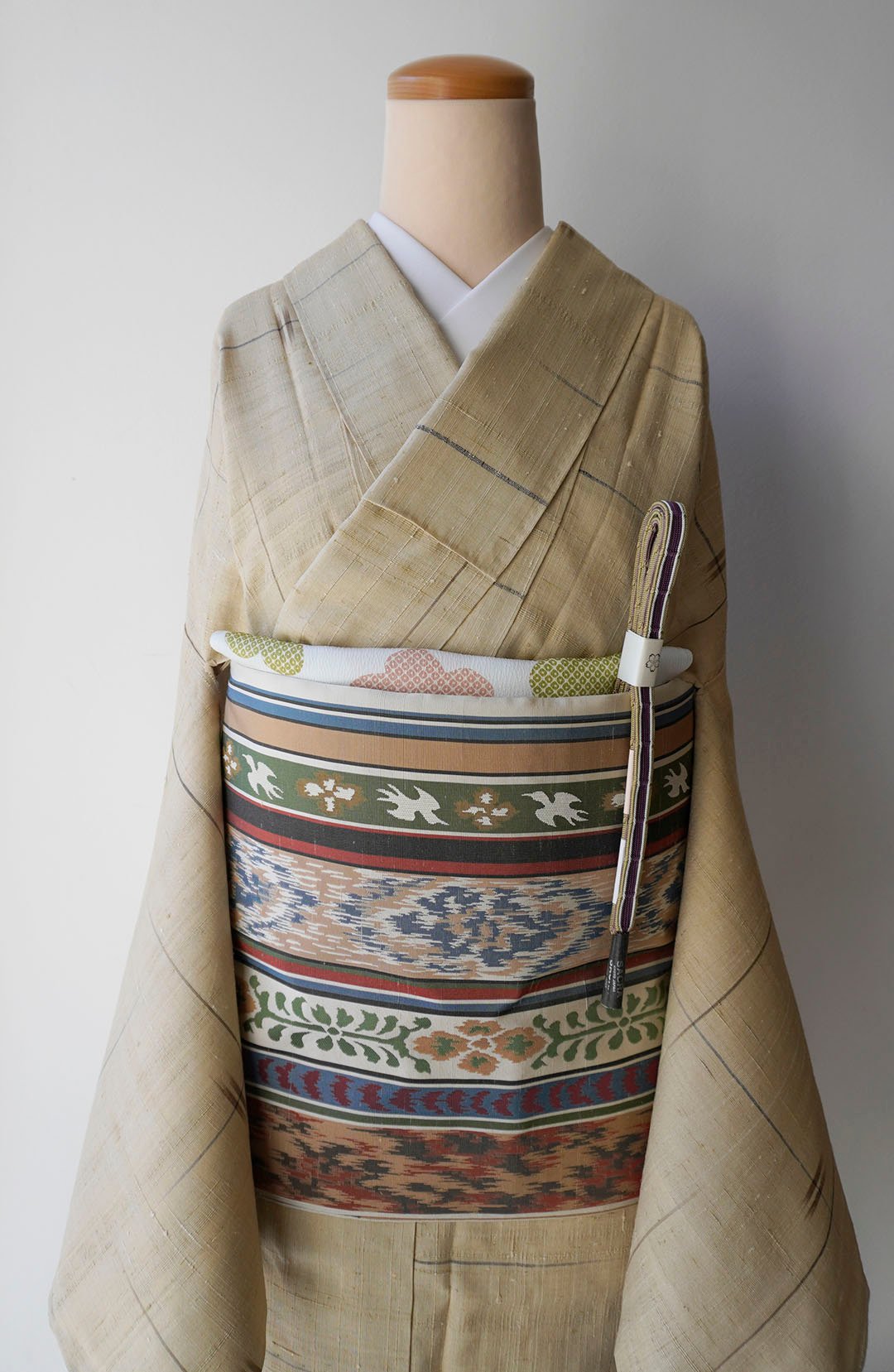 【目立った傷や汚れなし】紬の袷 紬 身丈163cm 裄丈63.5cm S 袷 縦縞 幾何学模様 青紫 正絹 美品