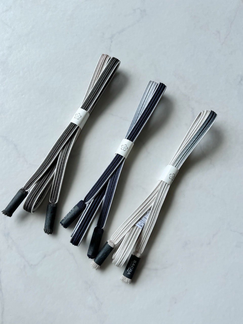 和小物さくら・帯締め】藍鉄系 綾竹双葉暈し撚り房帯締め 240912㉙  