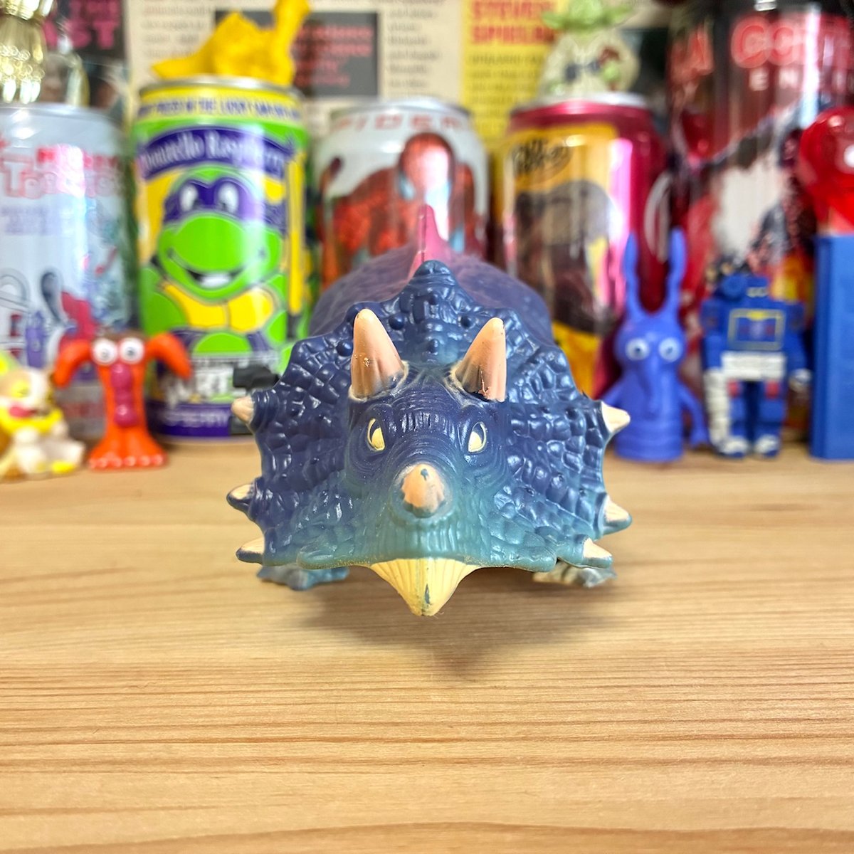 Triceratops Wind Up Toy/トリケラトプス ゼンマイトイ/251207-2