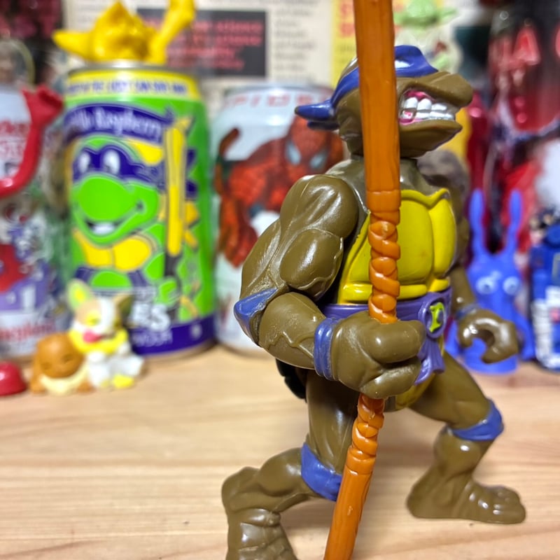 超レア　オバルティニーズ  Ovalteenies ミールトイ　ビンテージ TURTLES “Rare” BlackBelt StorageShell Donatello