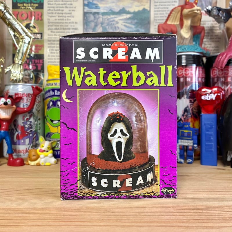 年末セール　ヴィンテージ scream スクリームビッグフィギュア　【未開封】 Amazon.co.jp: MOVIE MANIACS Series 2 SCREAM GHOST FACE ／ ムービー