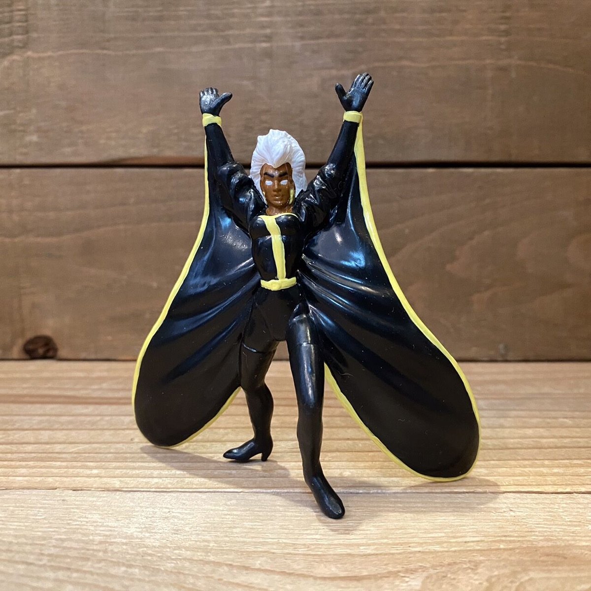 X-Men Famous Cover Storm 8inch Figure ／ X-メン　ストーム