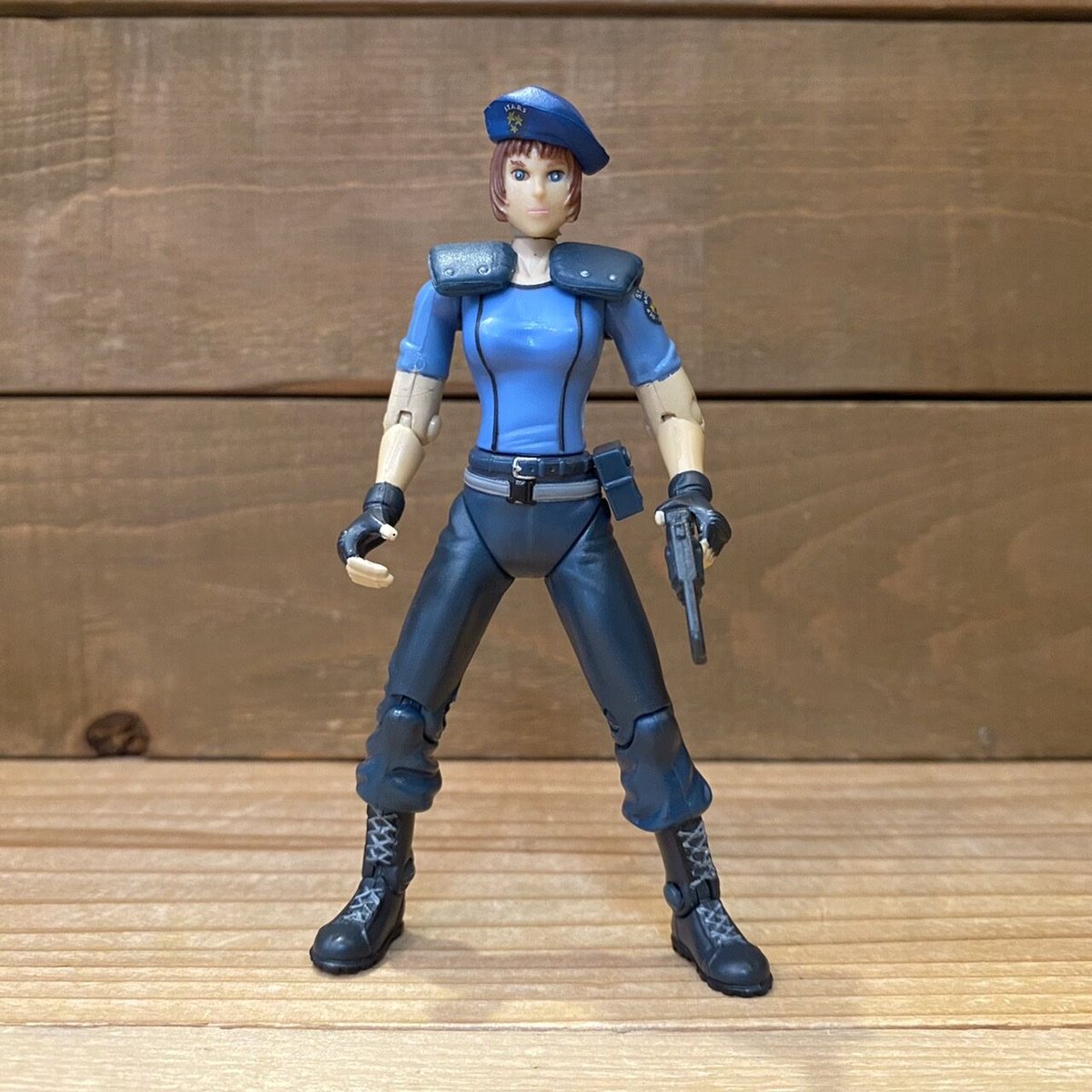 RESIDENT EVIL Jill Valentine & Web Spinner Figu...