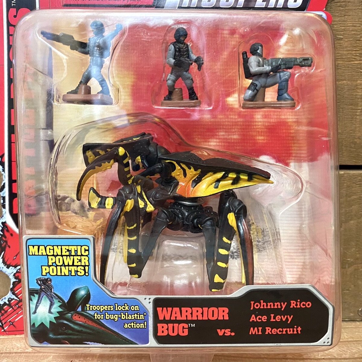 STARSHIP TROOPERS AF Warrior Bug Battle Pack Fi...