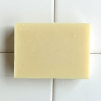 訳アリ品　おひとり様1個のみ購入可能【リニューアル新発売】OLIM ヘアケアソープ　105g　１個
