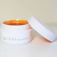 20％FF　OLIM ナチュラル馬油  ■紫外線に強い成分配合でシミ・そばかすをふせぎます