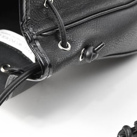 STAR DRAWSTRING BAG  -cow embossed leather-