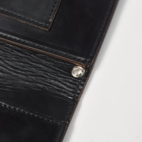 SHELL & STUDS WEAVE TRUCKER WALLET