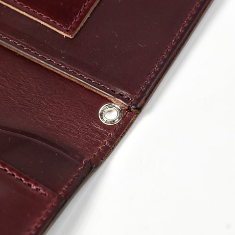 SHELL & STUDS WEAVE TRUCKER WALLET