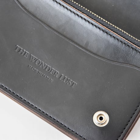 SHELL & STUDS MID WALLET