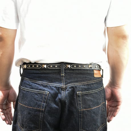 25mm WESTERN LONG BELT -U.K silver studs-