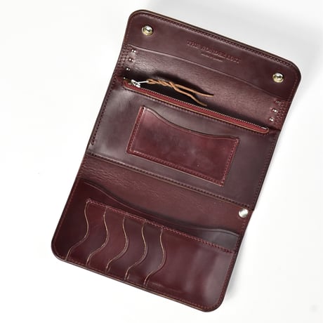 SHELL & STUDS WEAVE TRUCKER WALLET