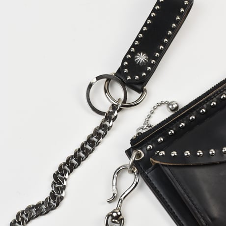 SHELL & STUDS WALLET CHAIN