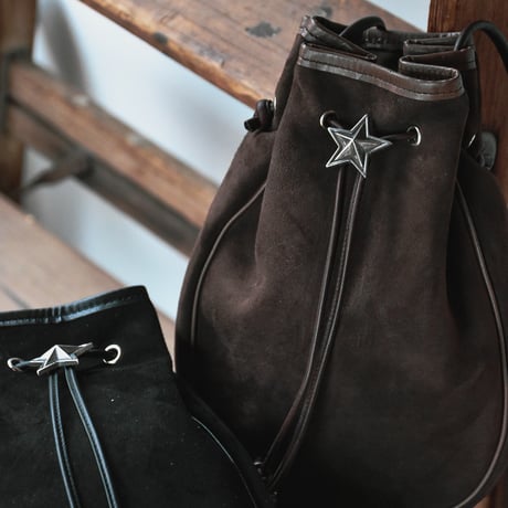 STAR DRAWSTRING BAG -goat suede-