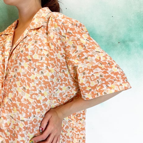 90's polyester shirt 254