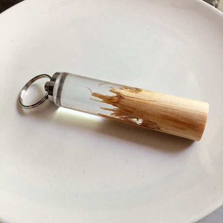 nooca 折木円柱キーホルダー　ヒノキ①
