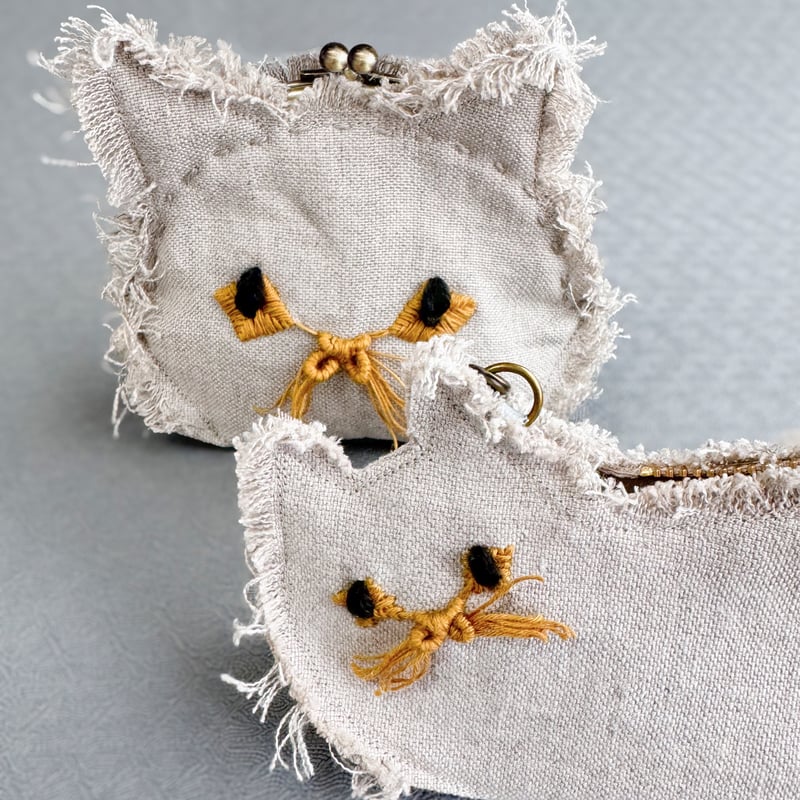 ねこフェイス がま口ポーチ 】 ｜8月中旬〜下旬発送 | kubomi