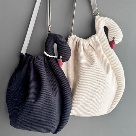 【 スワンバッグ 】白鳥・黒鳥　ショルダーバッグ｜8月末発送