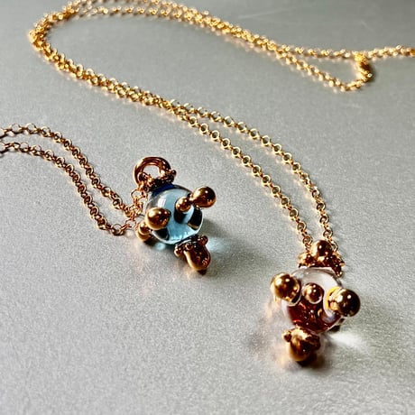 Spin Necklace / Aqua,  Black, Clear