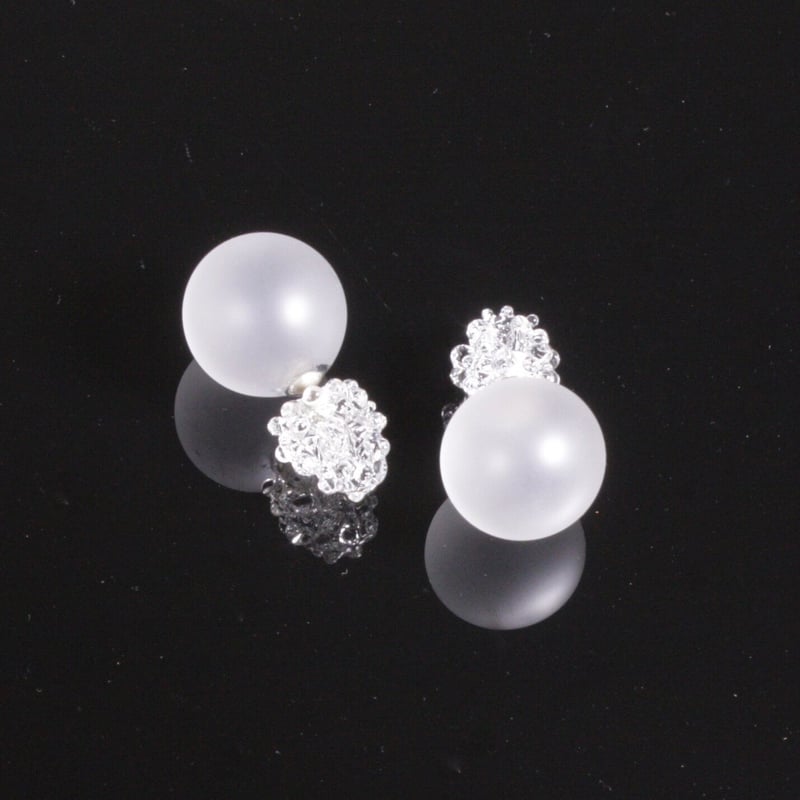 新品未使用品／Ies bonbon／ホワイトパール 片耳用ピアス レディース 新品未使用品／Ies bonbon／ホワイトパール 片耳用ピアス