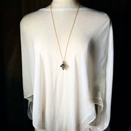 Spin Necklace / Aqua,  Black, Clear