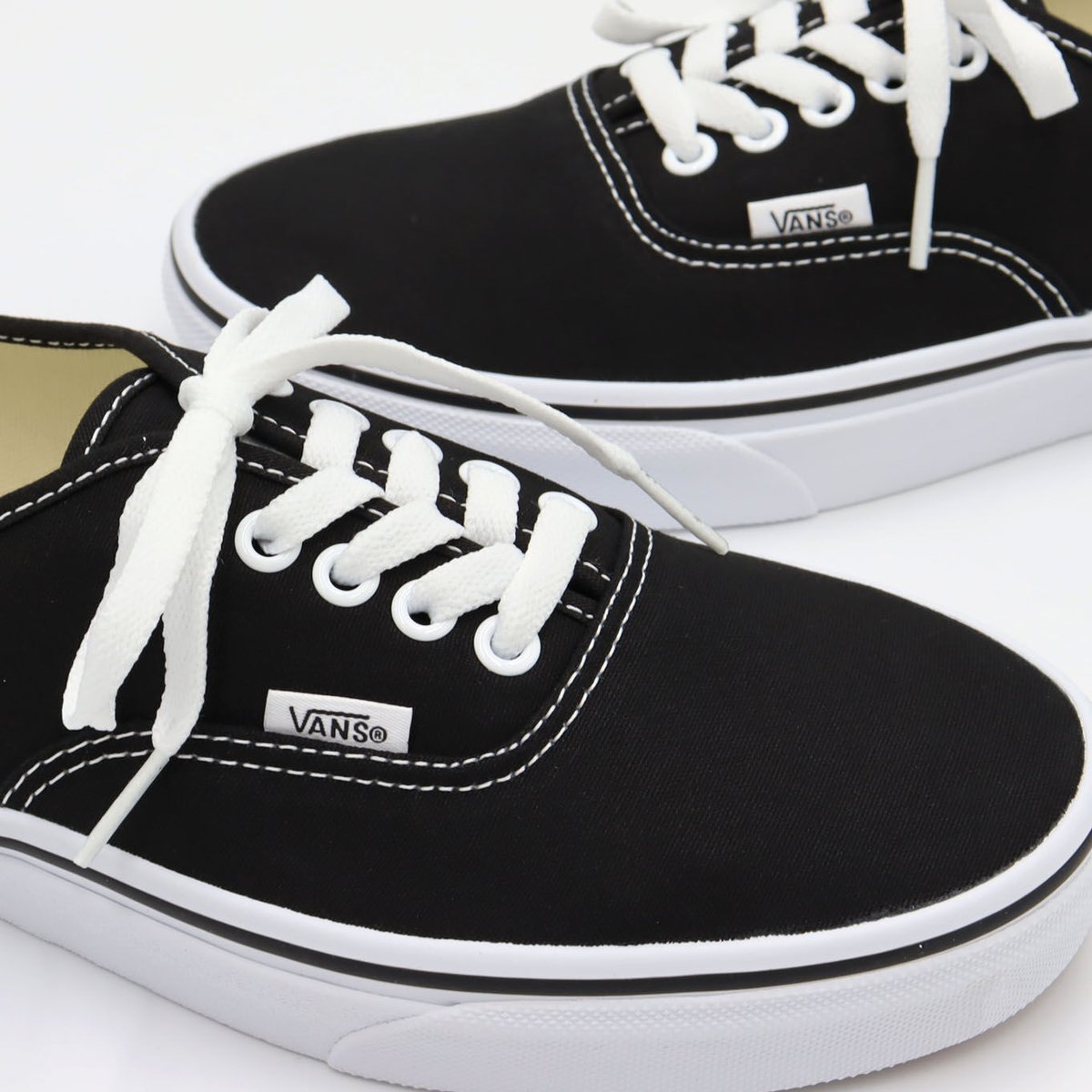 Vans Authentic Black