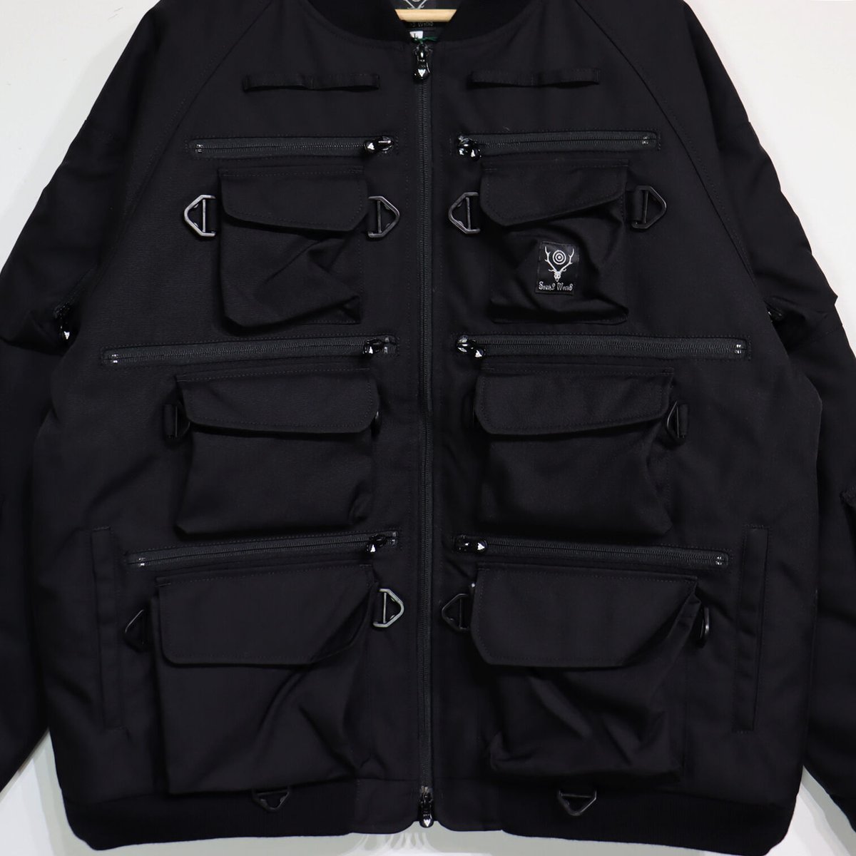 South2 West8：MULTI-POCKET ZIPPED DOWN JACKET -