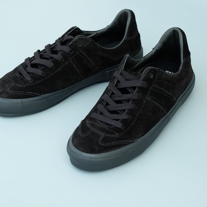 REPRODUCTION OF FOUND x STILL BY HAND sn