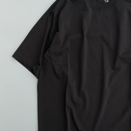 STILL BY HAND(スティルバイハンド)　　  Saddle Sleeve　Tee　　CS08252　　　BlackNavy
