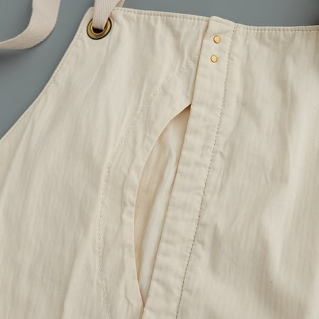 suolo(スオーロ)　　　GRIZZLY Herringborn　　White
