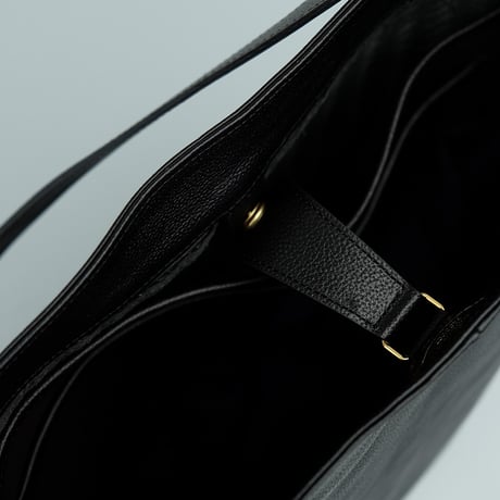 forme(フォルメ)　　　  Panel Tote      M