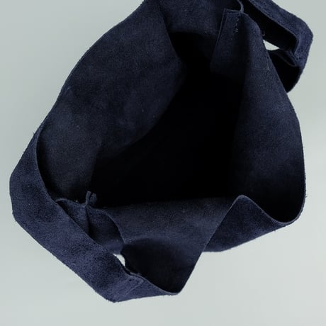 SUNSHINE＋CLOUD(サンシャインプラスクラウド)　　  Mini Suede Bag　　　　Navy
