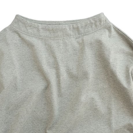 nisica(ニシカ)　　ガンジーカットソー　　　　　GRAY