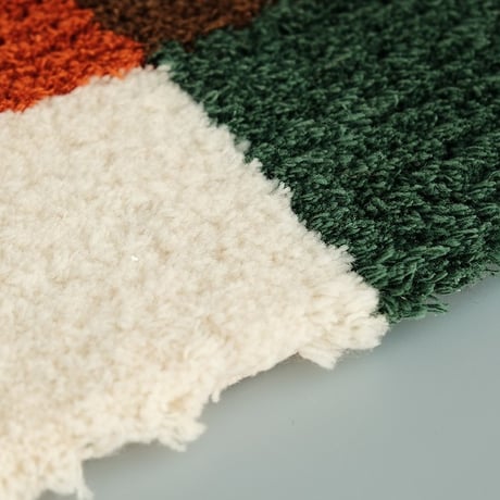 loomer(ルーマー)　 Tufting Art Rug Small　　　Green