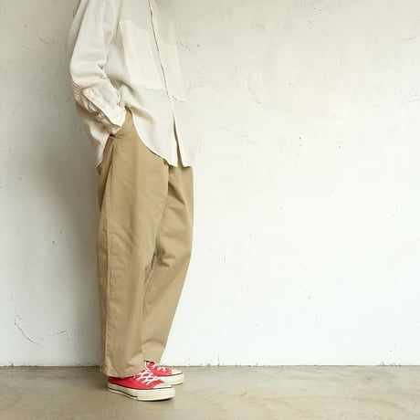 STILL BY HAND(スティルバイハンド)　　　  Selvedge 1 pleat pants     PT02261
