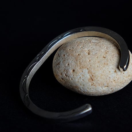 Bruce Morgan  　　Square Wire　Bangle