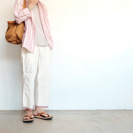 suolo(スオーロ)　　CROP Middle　　gold