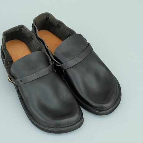 aurora shoes(オーロラシューズ)　　　　middle english　　　BLACK