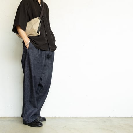 EEL products(イールプロダクツ)　　　 DENIM BEAR　　　　　Indigo