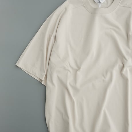 STILL BY HAND(スティルバイハンド)　　  Saddle Sleeve　Tee　　CS08252　　　PaleGray