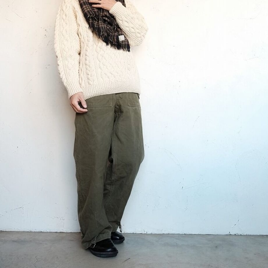 618b7ee272eb46746e0a8b4e