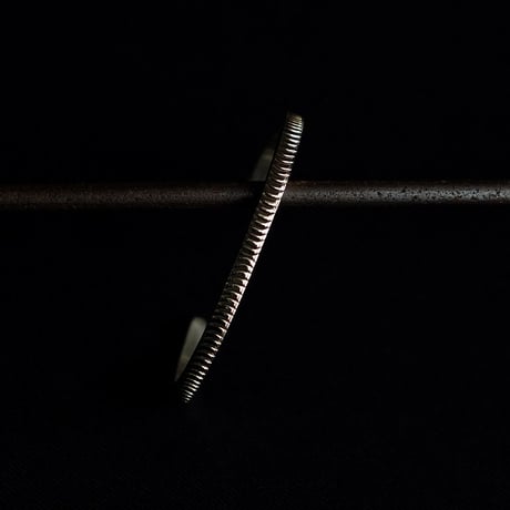 Bruce Morgan  　　Square Wire　Bangle