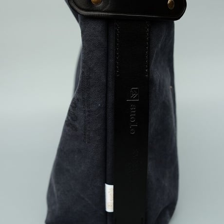 suolo(スオーロ）　NOMAD middle　　　　　　Black