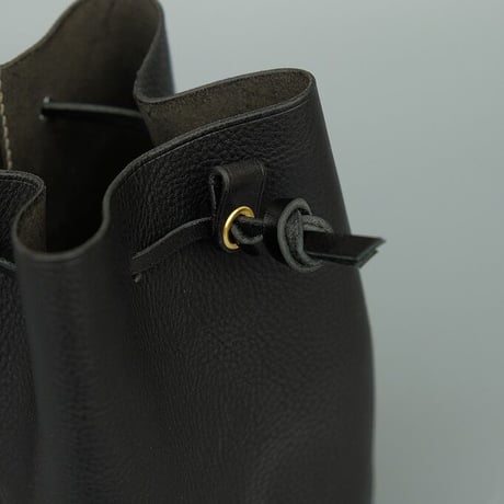 jacou(ジャコウ)　　　 reel bag  tall　　Black