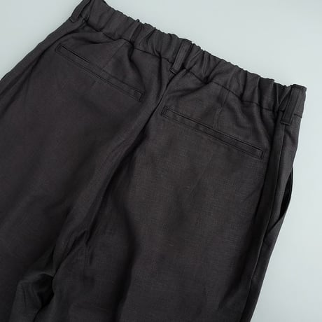 STILL BY HAND(スティルバイハンド)　　　  Linen 2Tuck Trousers　PT02262　　　Charcoal