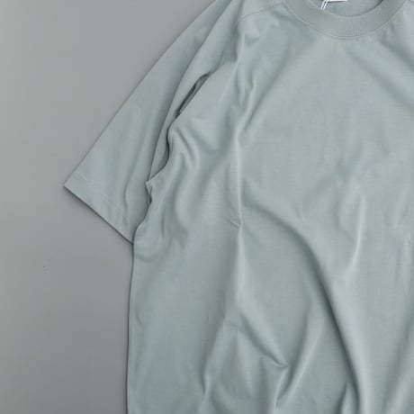 STILL BY HAND(スティルバイハンド)　　  Saddle Sleeve　Tee　　CS08252　　　PaleBlue